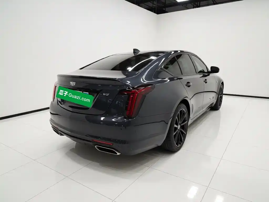 Cadillac CT5 — фото 6