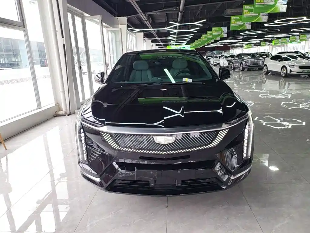Cadillac IQ — фото 3