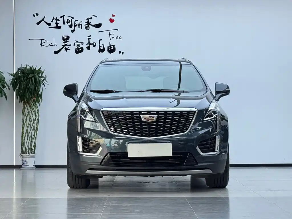 Cadillac XT5 — фото 2
