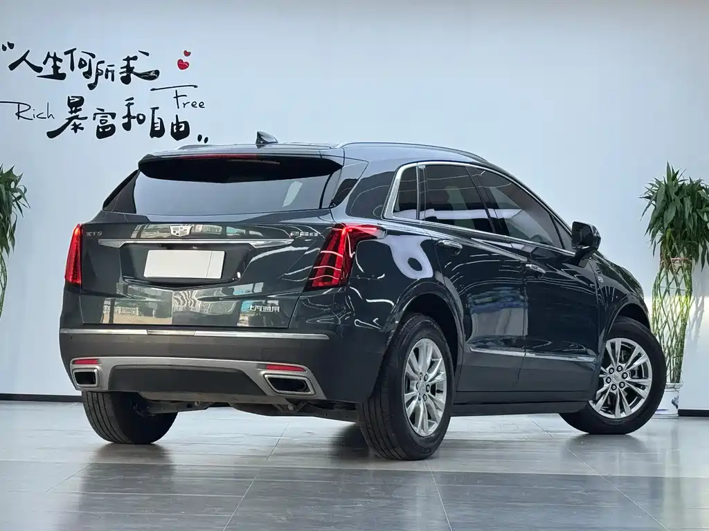 Cadillac XT5 — фото 3