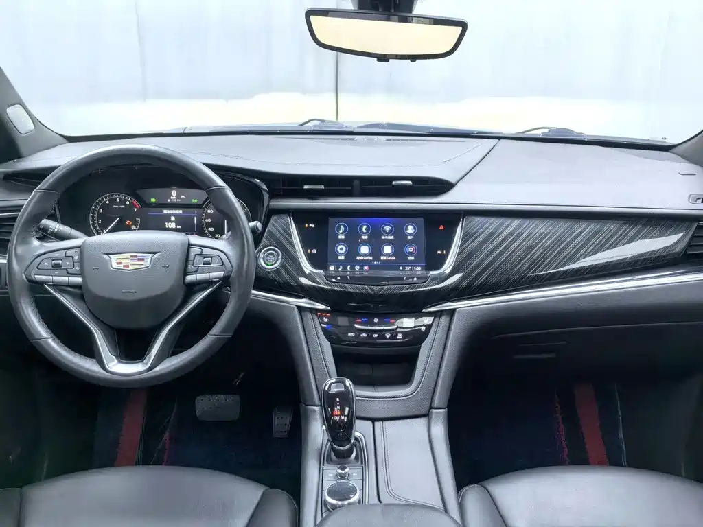 Cadillac XT6 — фото 7