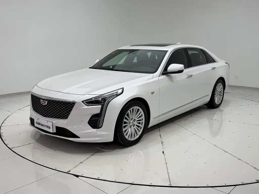 Cadillac CT6 — фото 22
