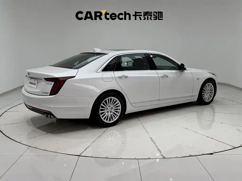 Cadillac CT6 — фото 5