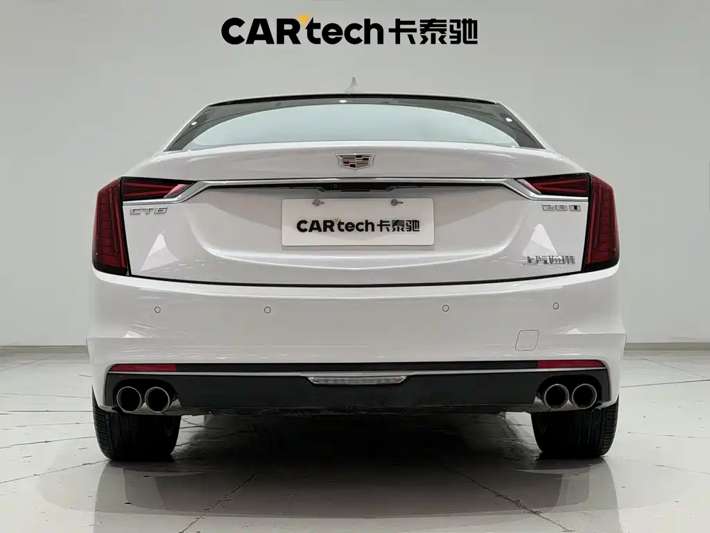 Cadillac CT6 — фото 6