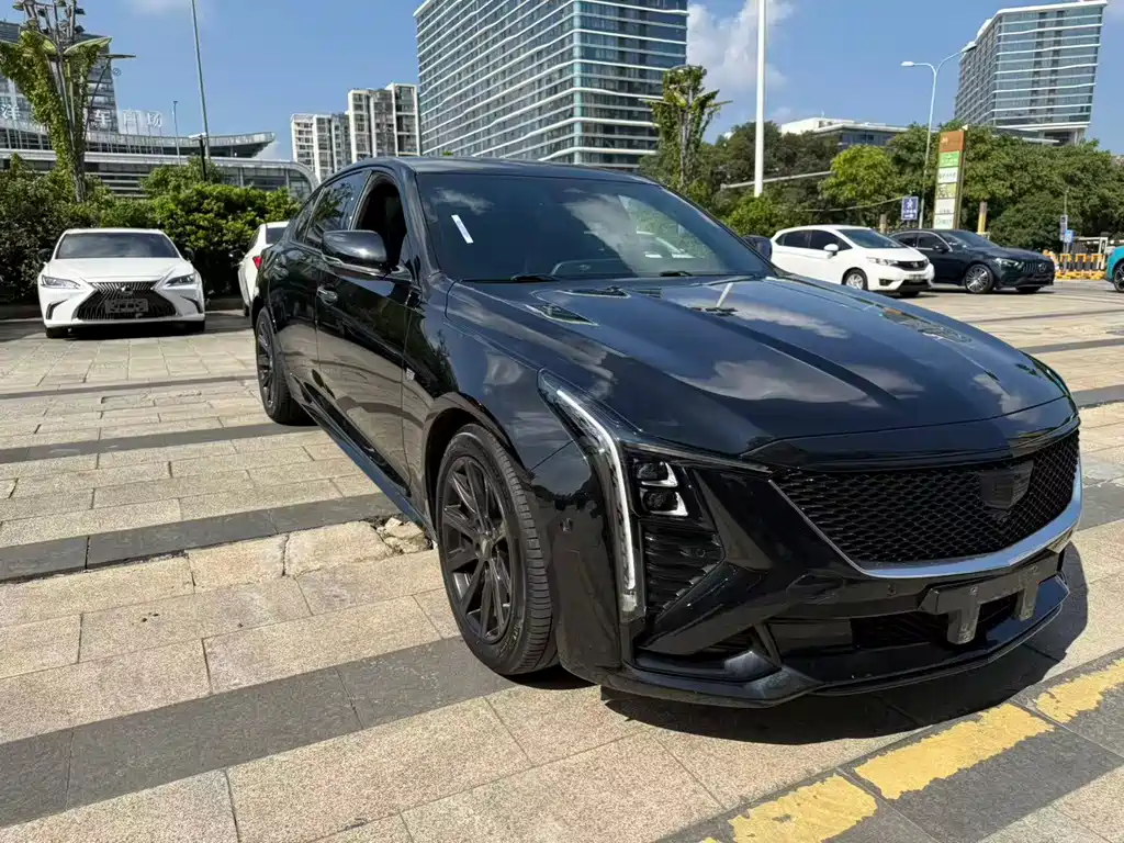Cadillac CT5 — фото 3
