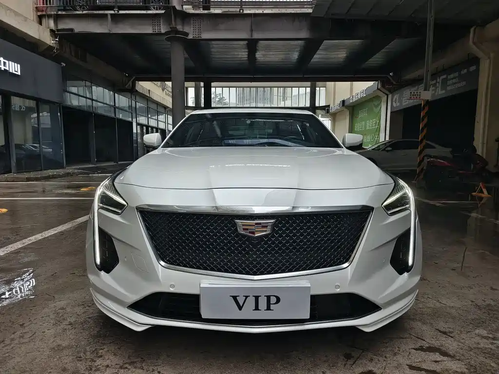 Cadillac CT6 — фото 2