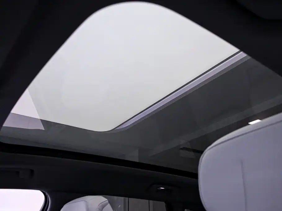 Cadillac IQ — фото 11