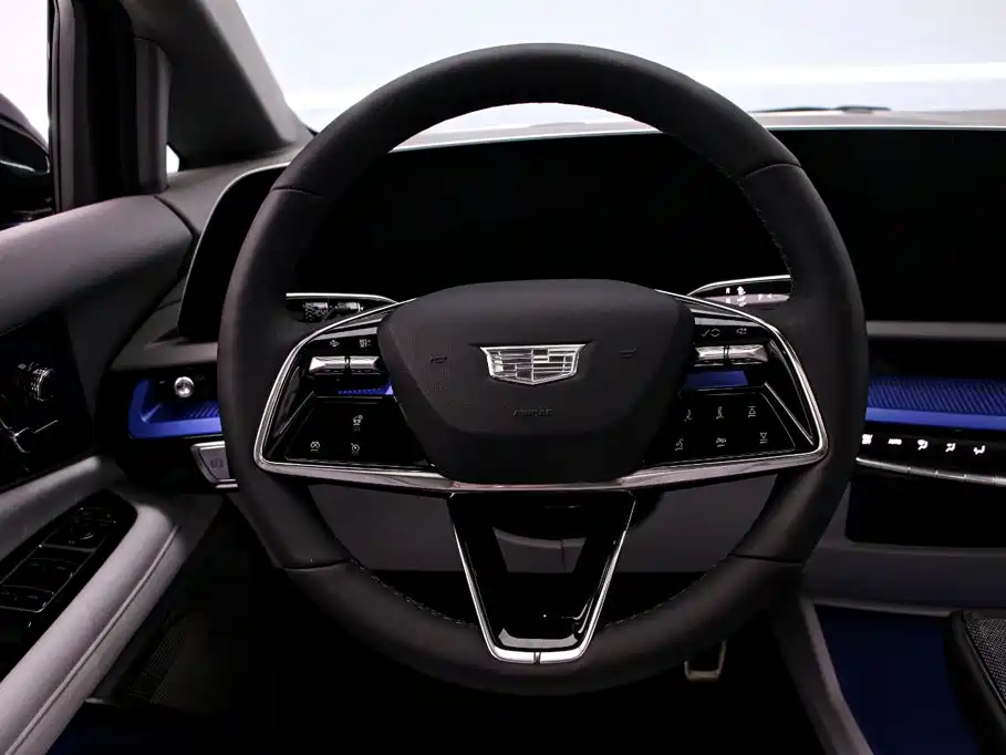 Cadillac IQ — фото 7