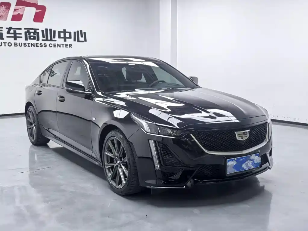 Cadillac CT5 — фото 3