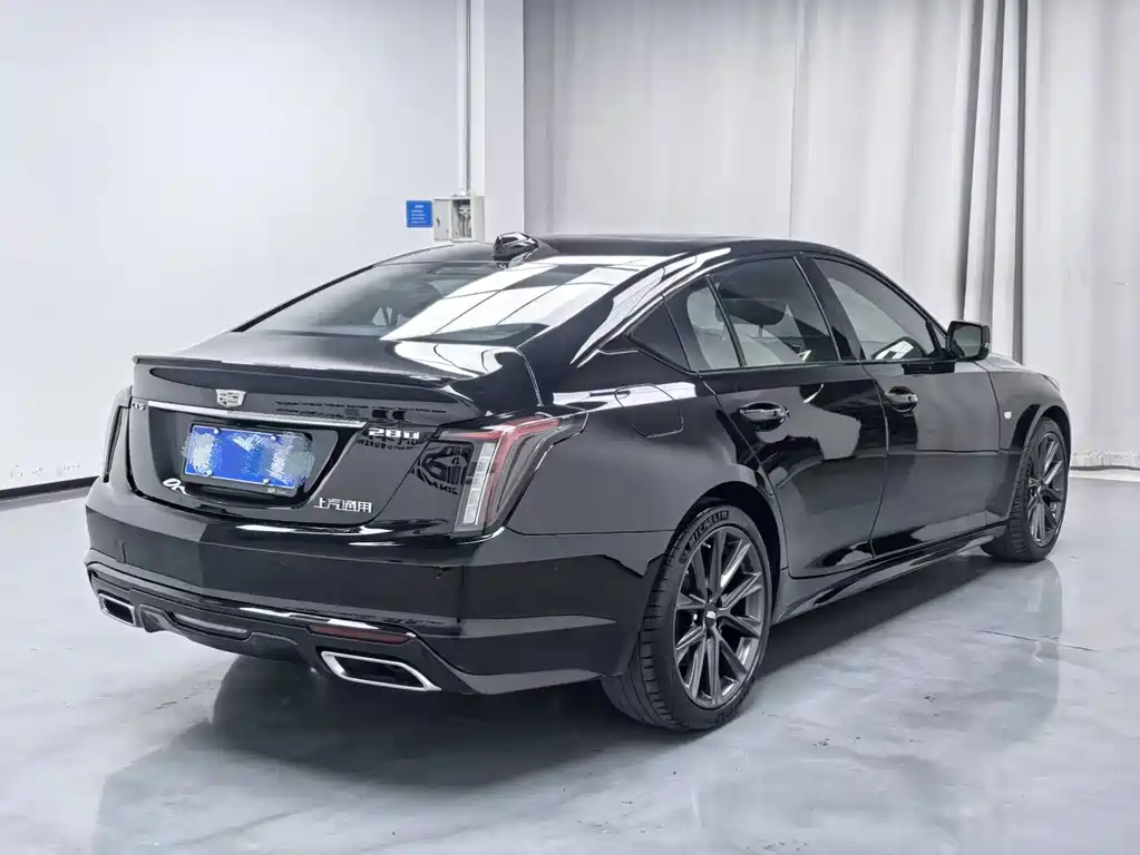 Cadillac CT5 — фото 4
