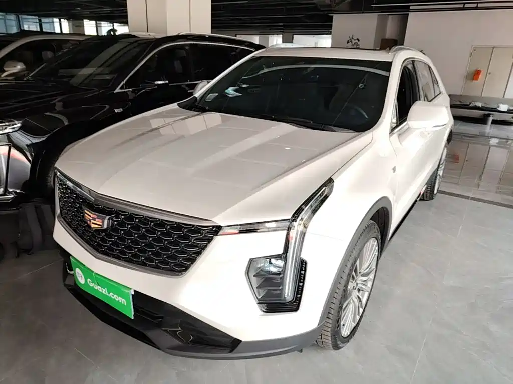 Cadillac XT4 — фото 2