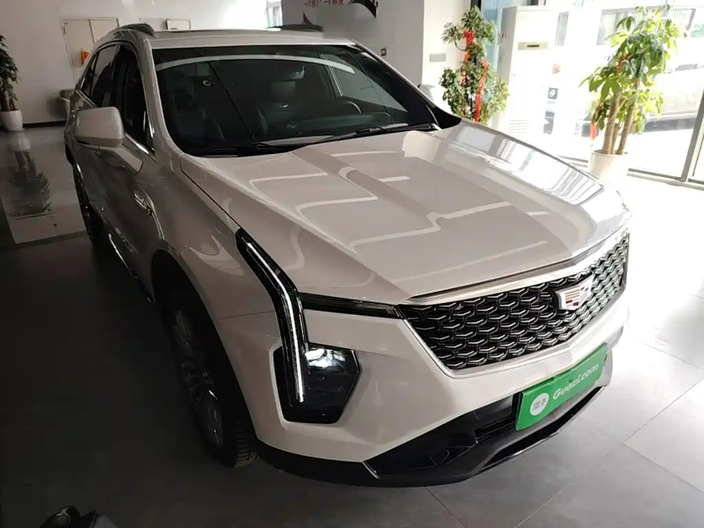 Cadillac XT4 — фото 4