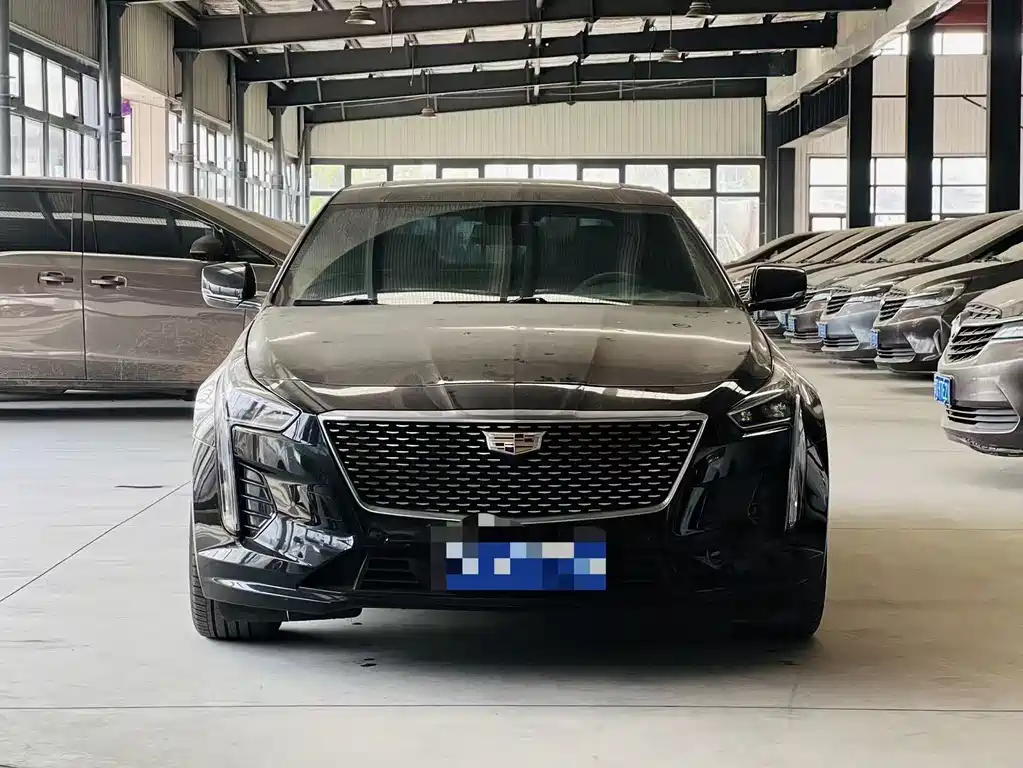 Cadillac CT6 — фото 2