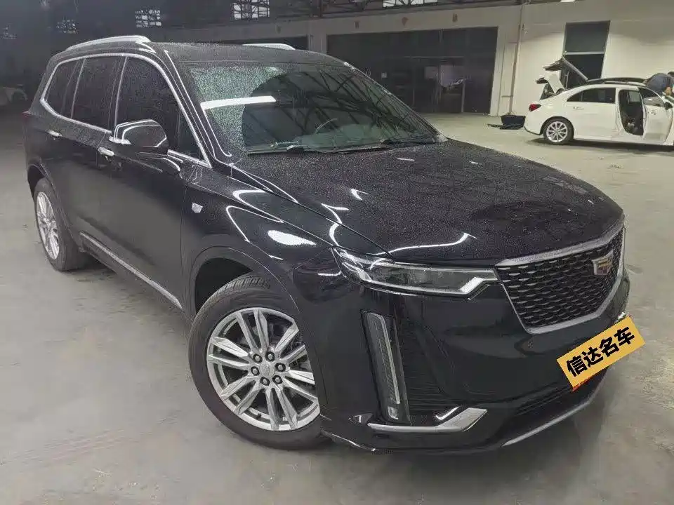 Cadillac XT6 — фото 2
