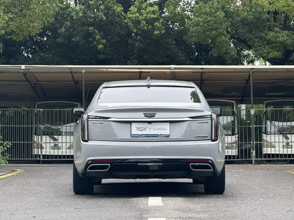 Cadillac CT6 — фото 4