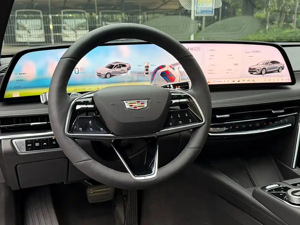 Cadillac CT6 — фото 9