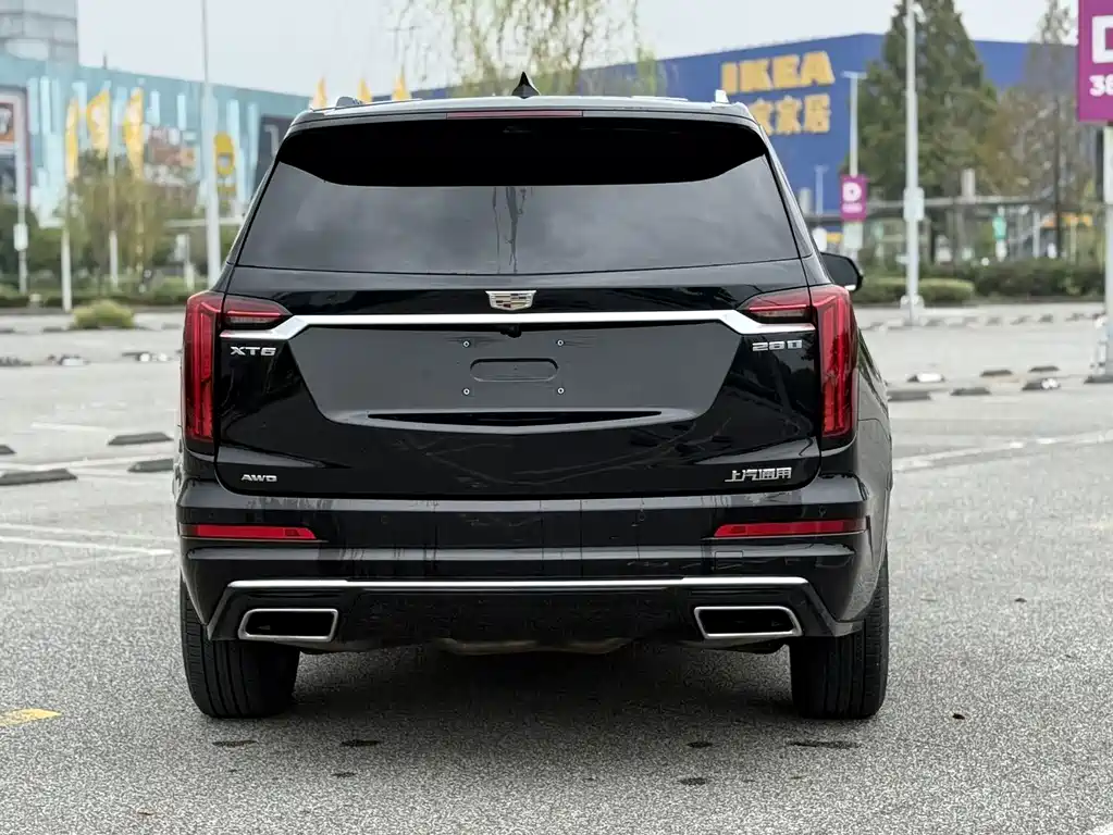 Cadillac XT6 — фото 7