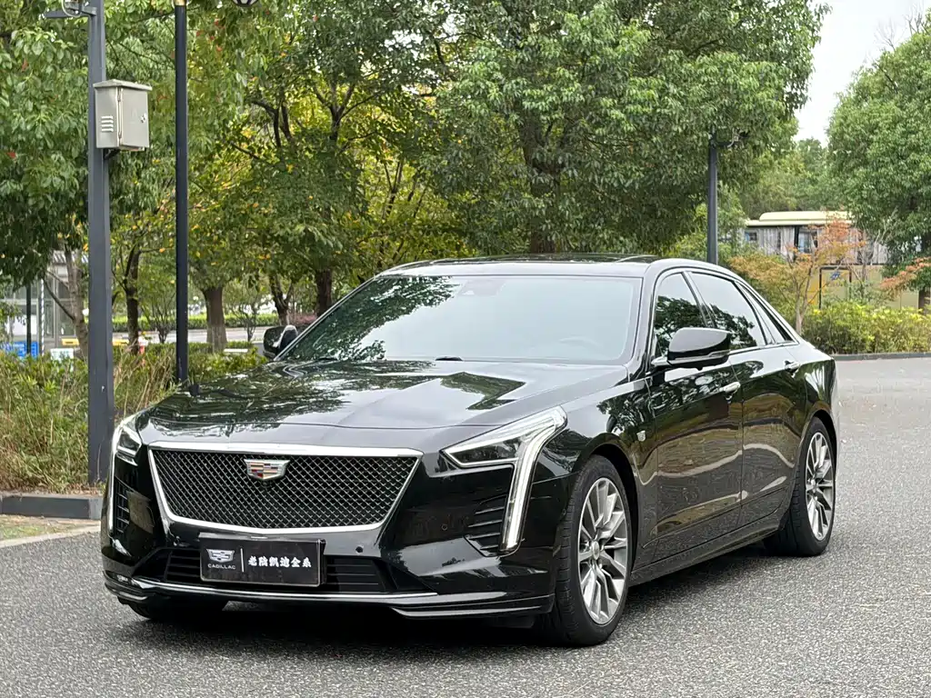 Cadillac CT6 — фото 6
