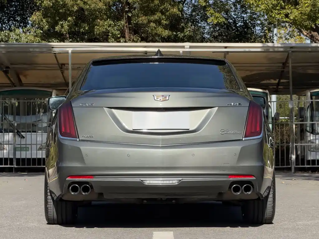 Cadillac CT6 — фото 4