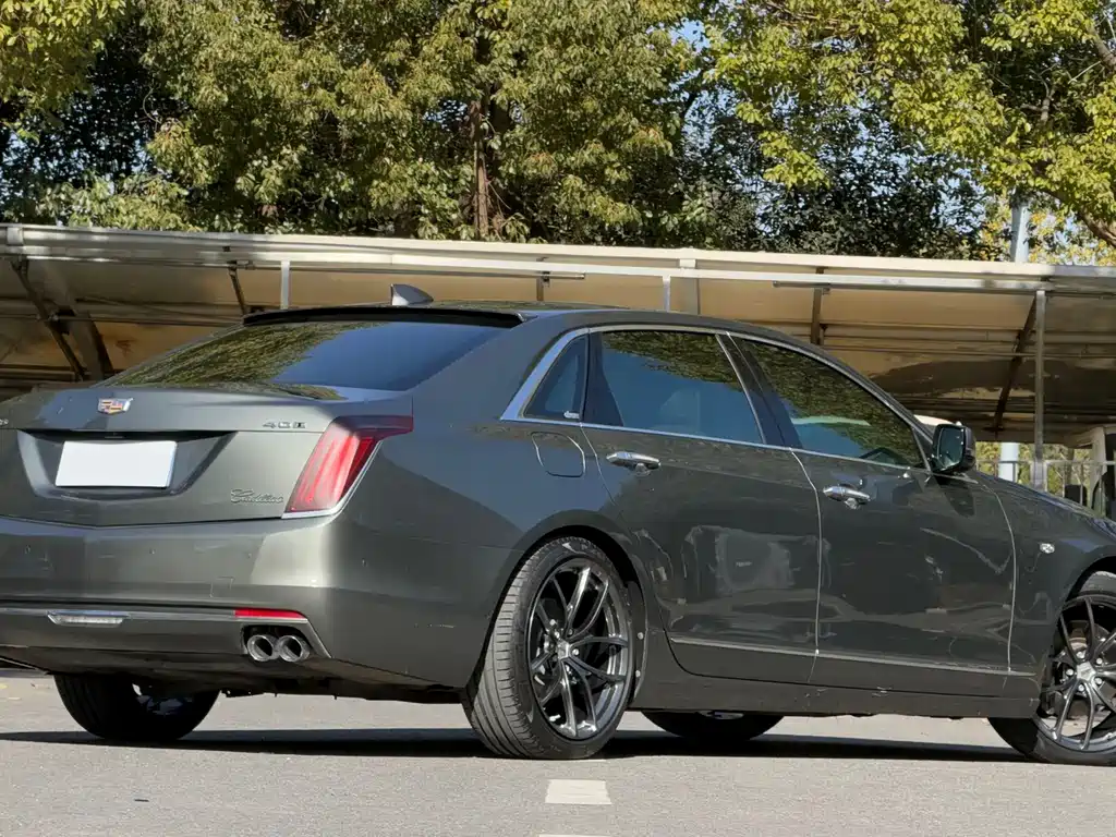 Cadillac CT6 — фото 5