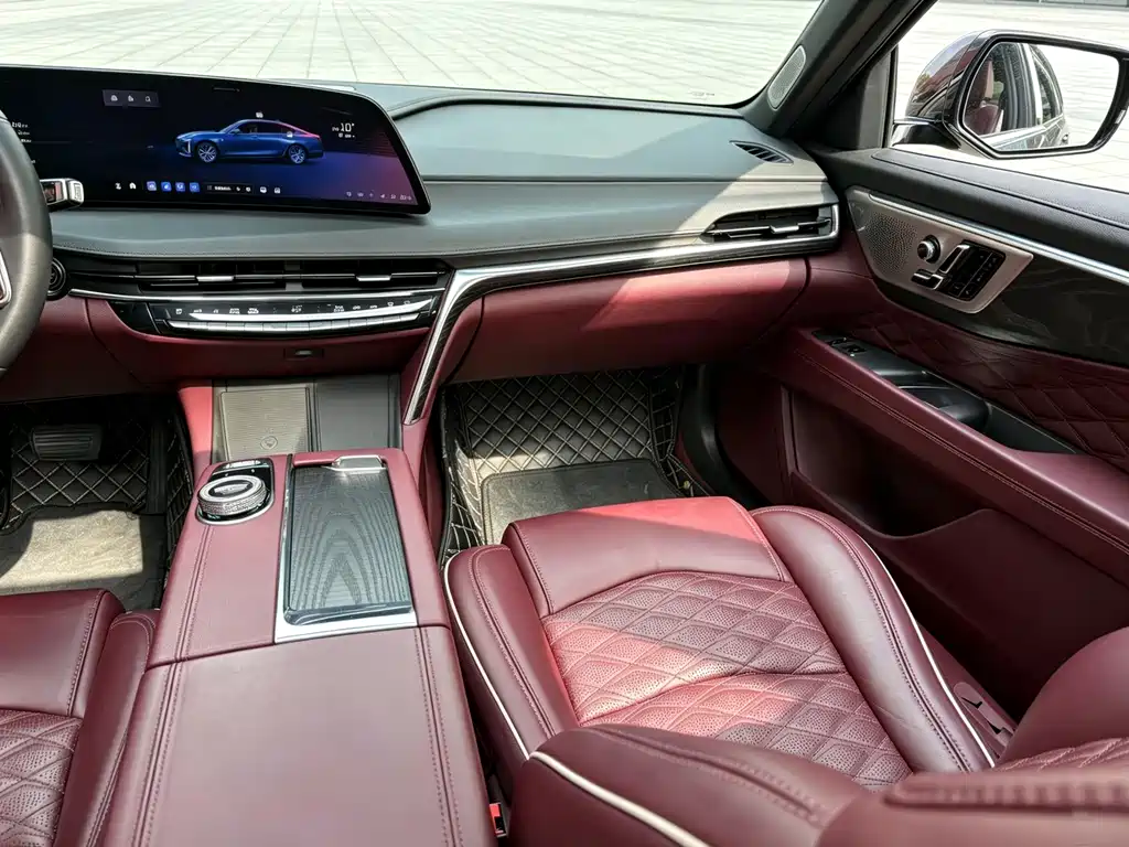 Cadillac CT6 — фото 9