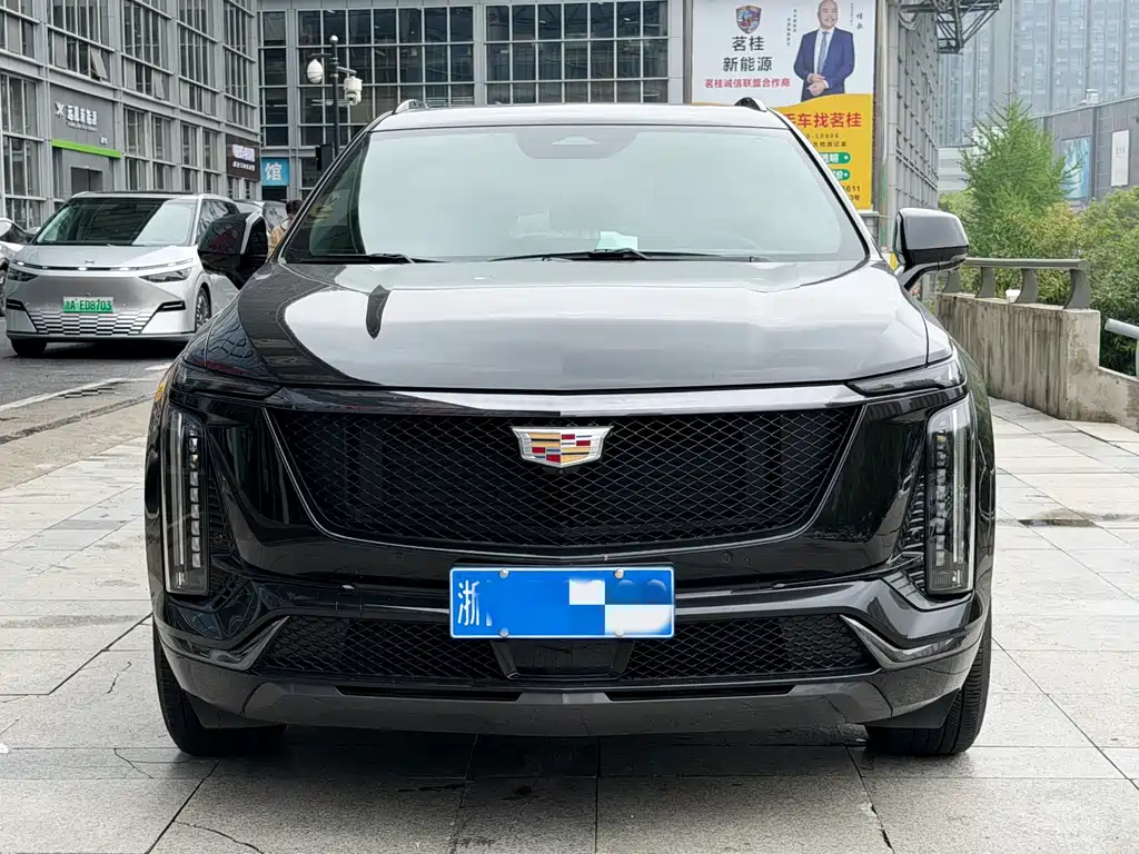 Cadillac XT5 — фото 2