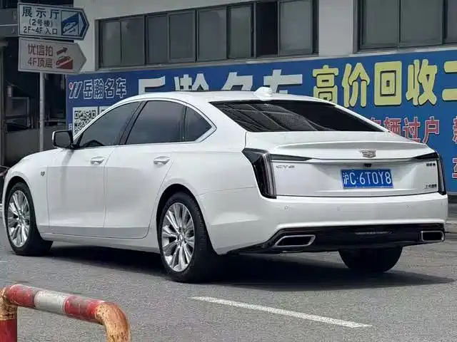 Cadillac CT6 — фото 4