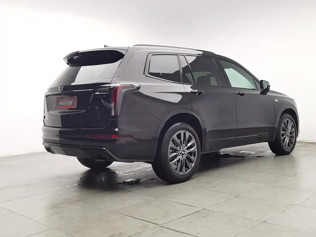 Cadillac XT6 — фото 2