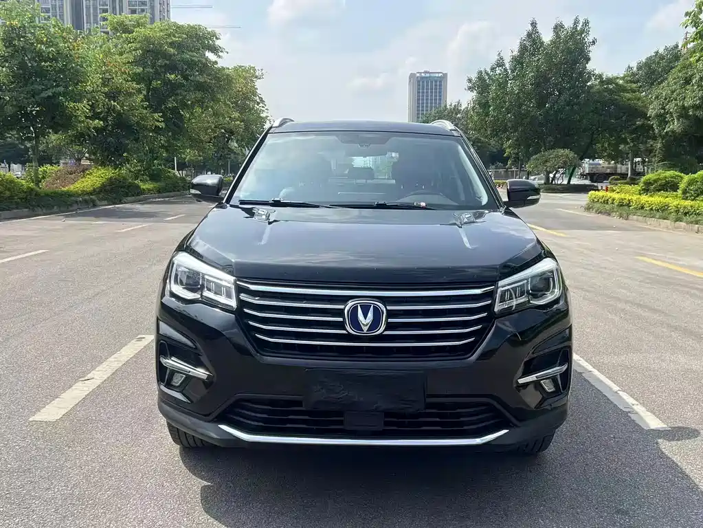 Changan CS75 — фото 2