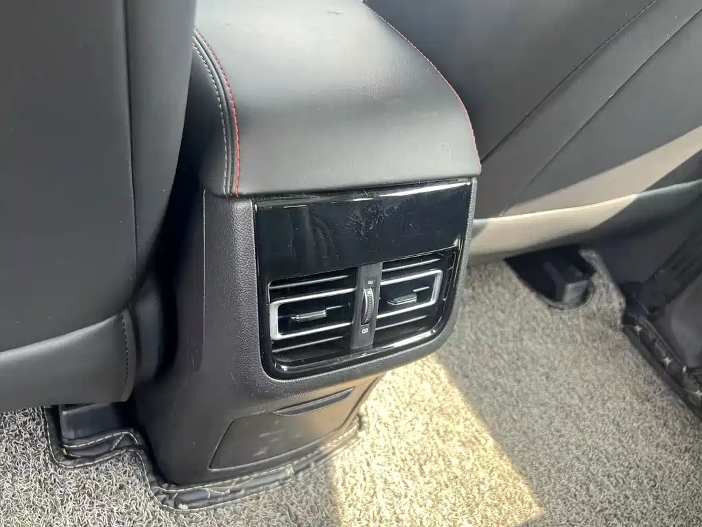 Changan CS75 — фото 12