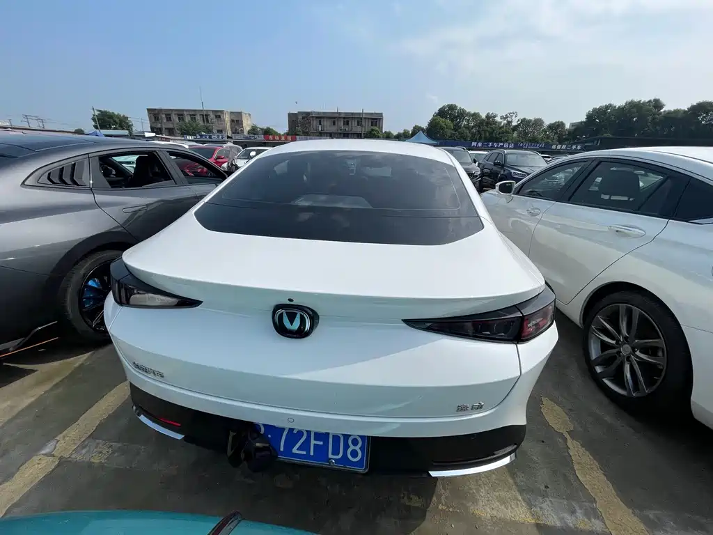 Changan Eado — фото 15
