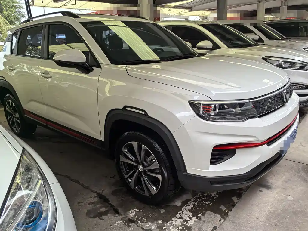 Changan CS35PLUS — фото 3