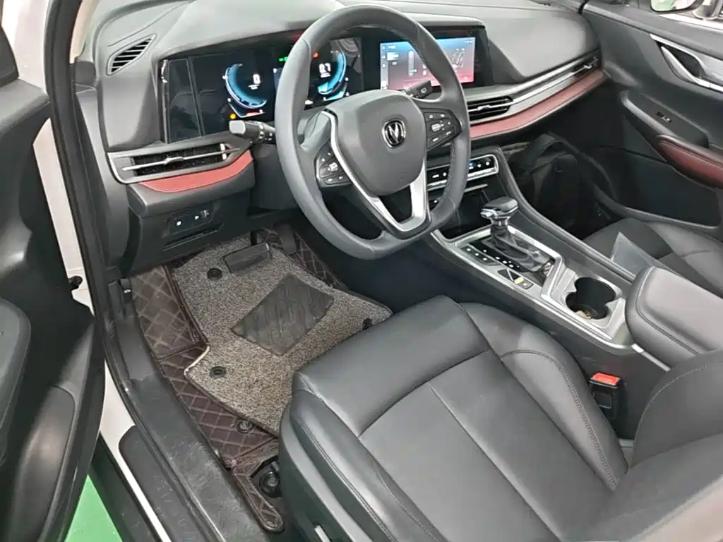 Changan CS55PLUS — фото 10