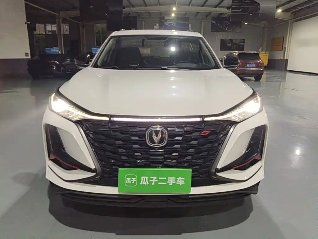 Changan CS75 PLUS — фото 3
