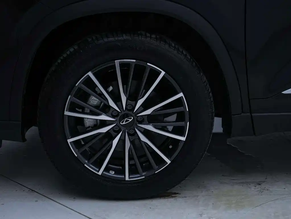 Chery Tiggo 8 PRO — фото 10