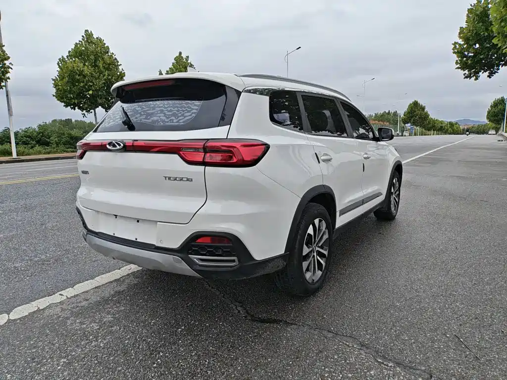 Chery Tiggo 8 — фото 14