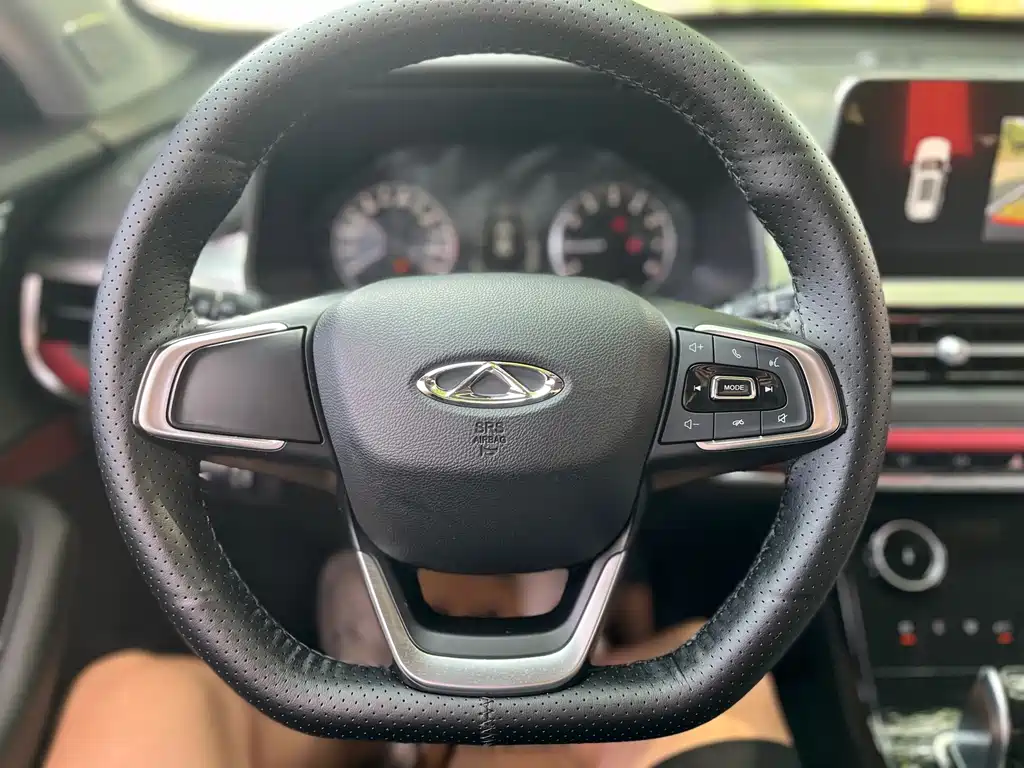 Chery Tiggo 7 — фото 11