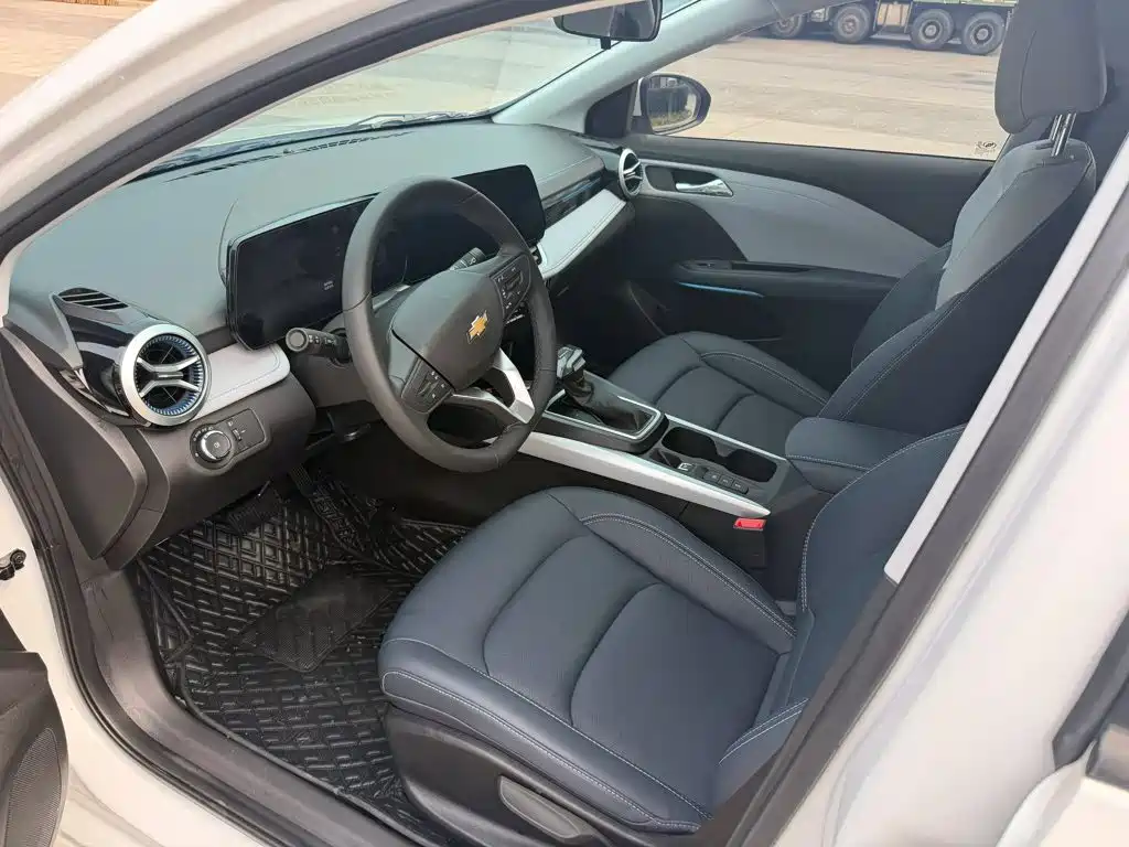 Chevrolet Monza — фото 15