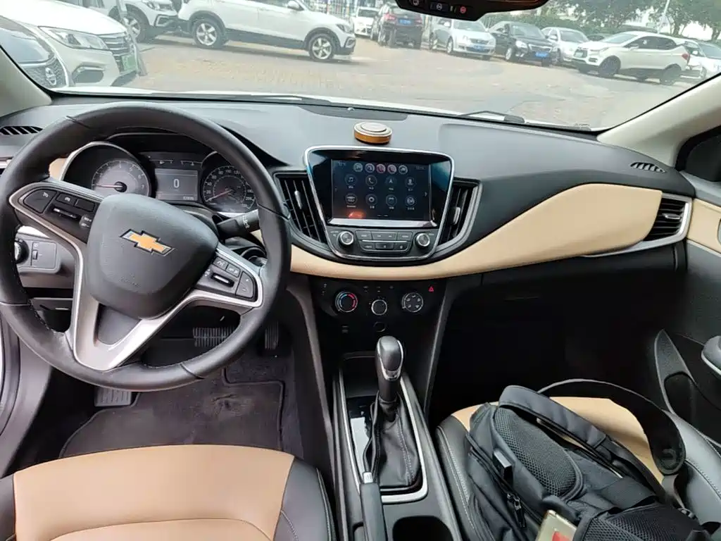 Chevrolet Monza — фото 13
