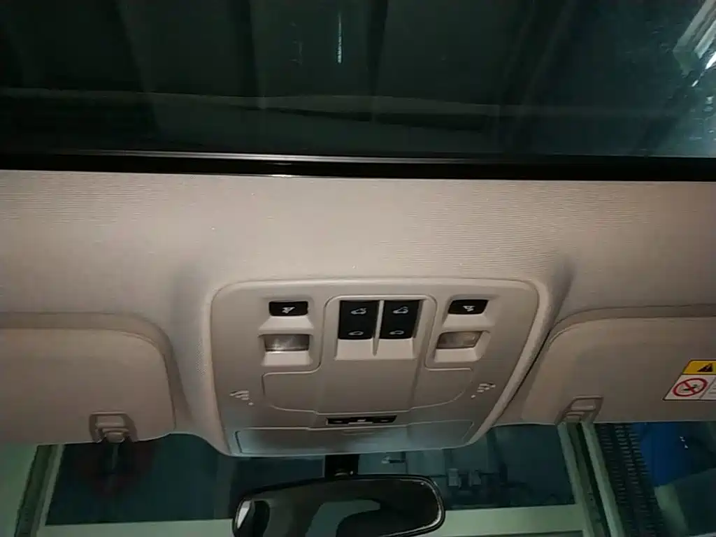 Chevrolet Malibu — фото 18