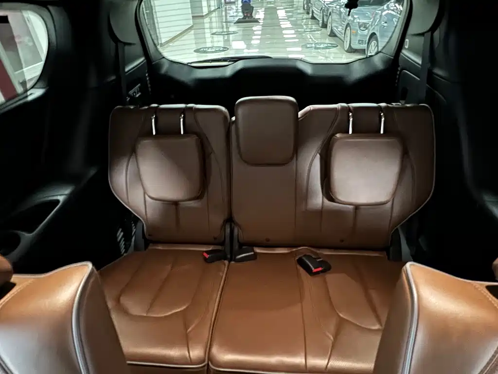 Chrysler Grand Voyager (Import) — фото 23