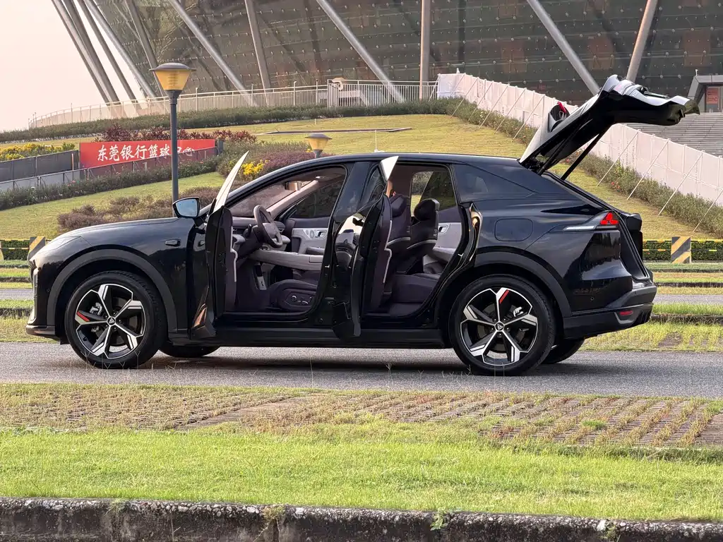 Deepal Deepal S07 — фото 35
