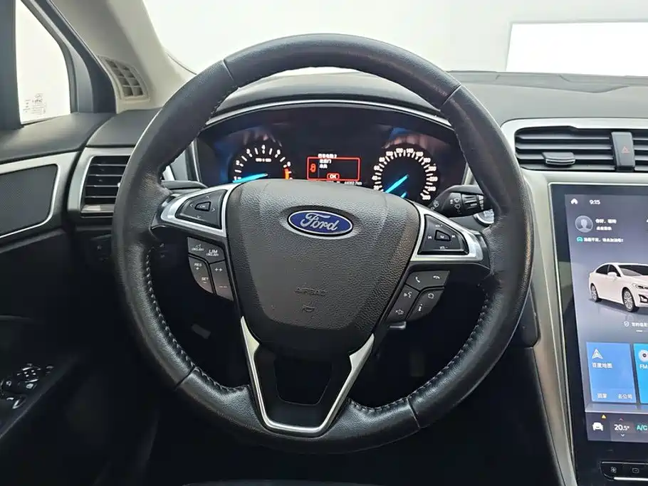Ford Mondeo — фото 15