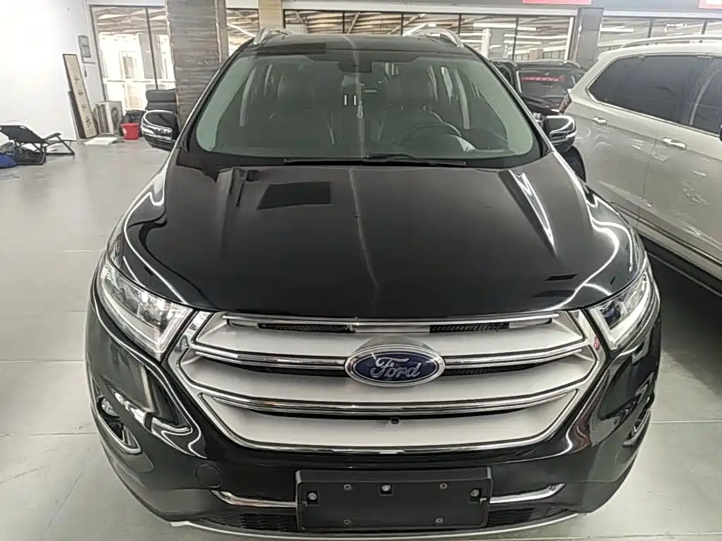 Ford Edge — фото 3