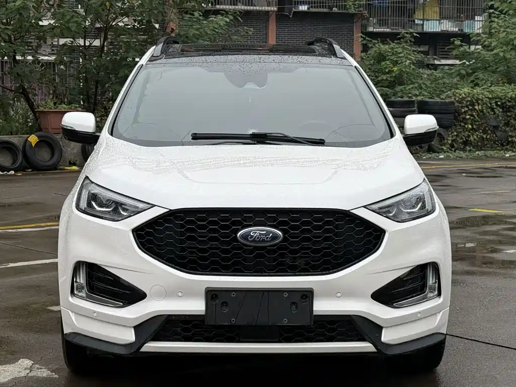 Ford Edge — фото 3