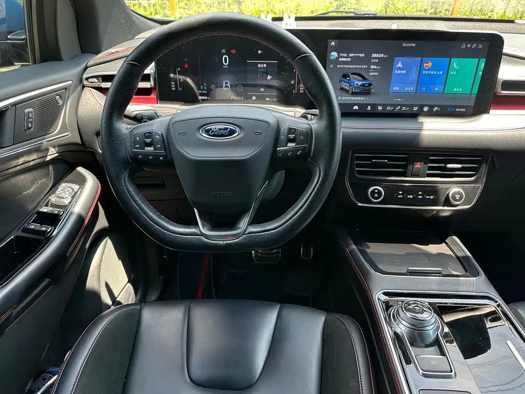 Ford Edge — фото 14