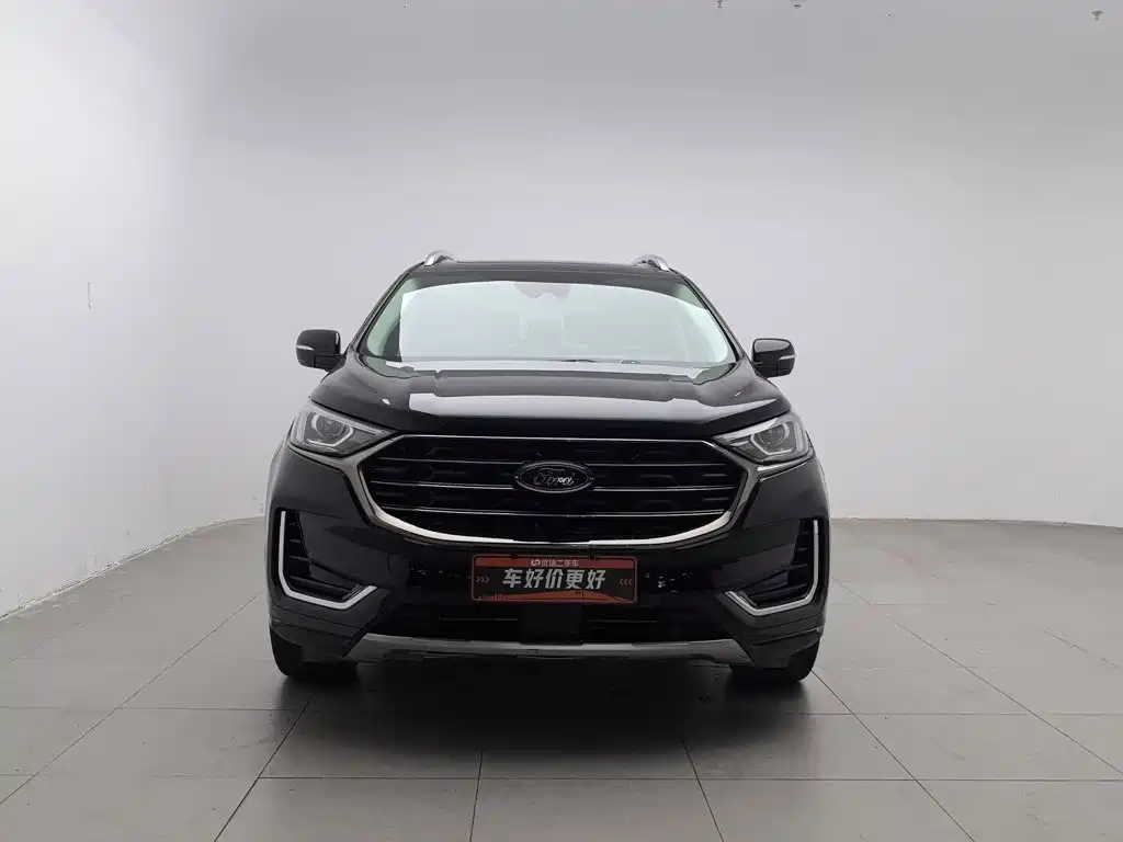 Ford Edge — фото 3