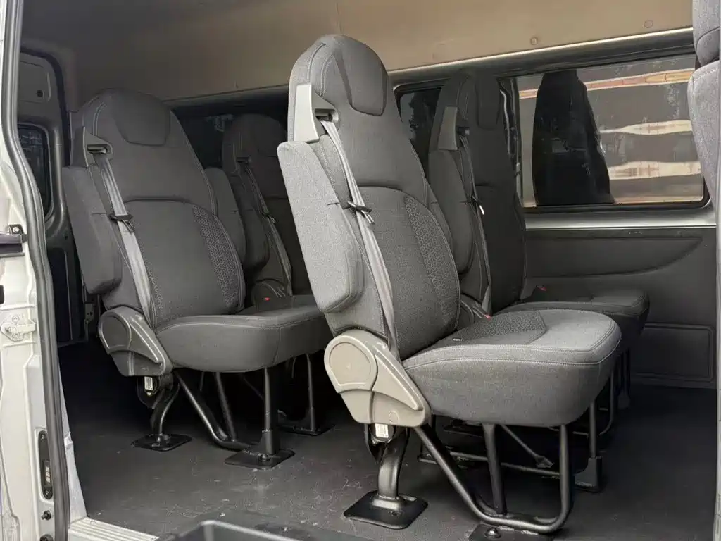 Ford Transit Custom — фото 7