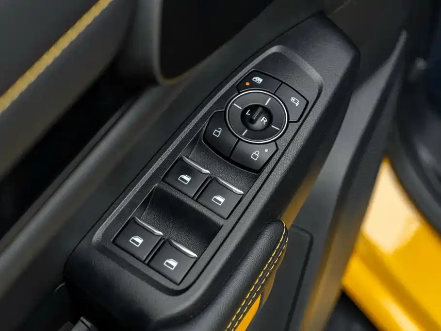 Ford Ranger — фото 13