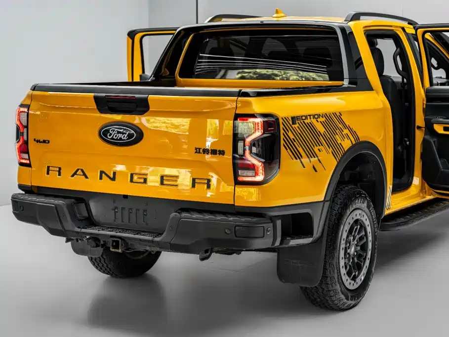 Ford Ranger — фото 42